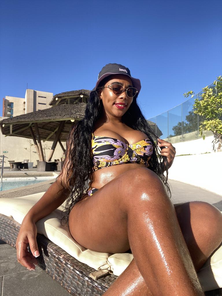 691846789: Chica busca chico en Barcelona