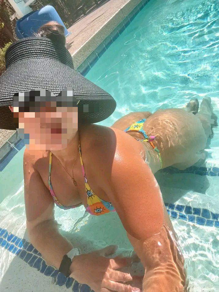 Chica busca chico en La Coruña: 