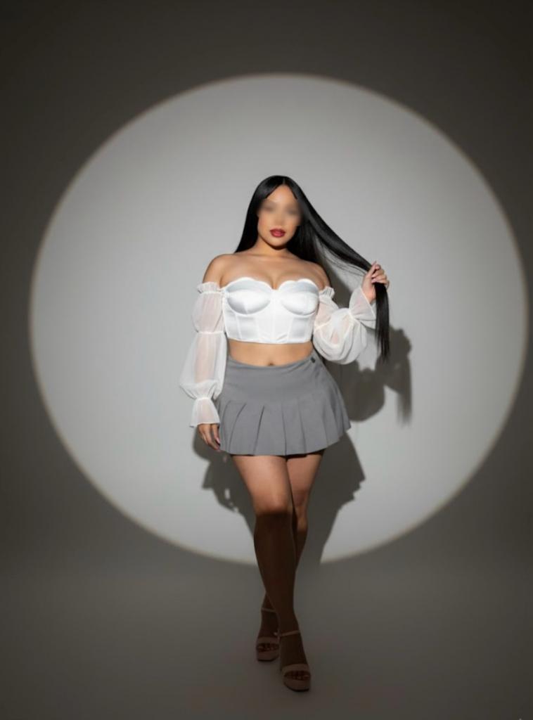 624487554: Chica busca chico en Madrid