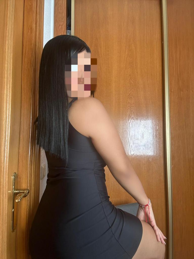 642825110: Chica busca chico en Almería