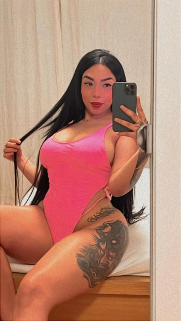 Chica busca chico en Barcelona: 