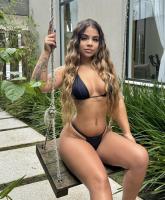 695120408: Chica busca chico en Barcelona