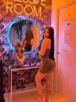 617746381: Chica busca chico en Madrid