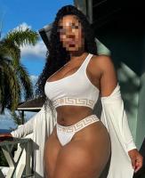 632490769: Chica busca chico en Gerona