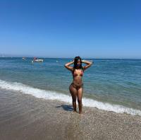 697419204: Chica busca chico en Barcelona