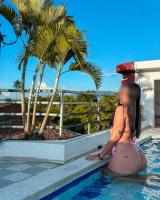 612268112: Chica busca chico en Las Palmas