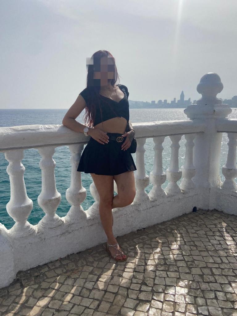 Chica busca chico en Murcia: 