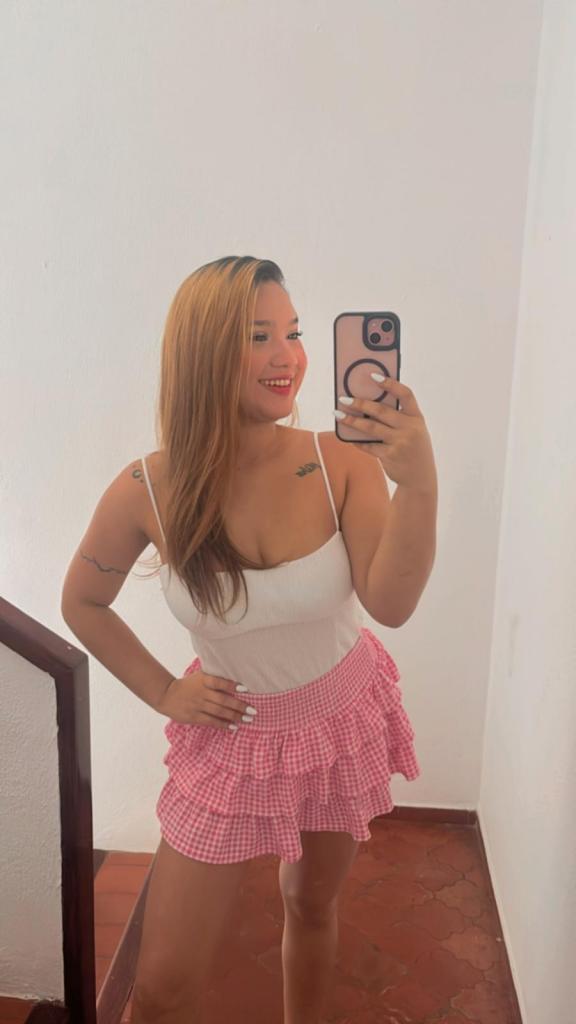 Chica busca chico en Cádiz: 