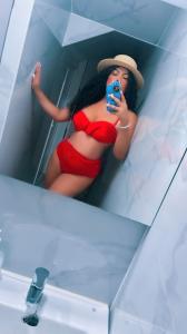 Chica busca chico en Granada: 