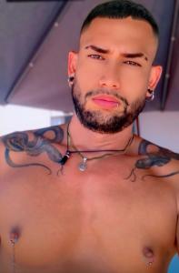 603278054: Chico busca chica en Madrid