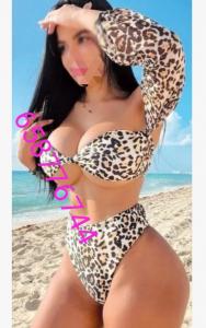 658776744: Chica busca chico en Madrid