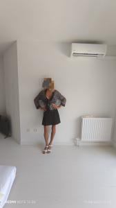 657581058: Chica busca chico en Madrid