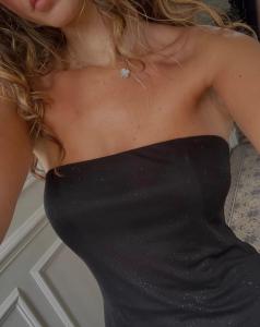 694233760: Chica busca chico en Pontevedra