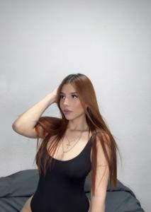 613337700: Chica busca chico en Alicante