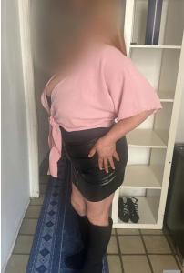 633873316: Chica busca chico en Barcelona