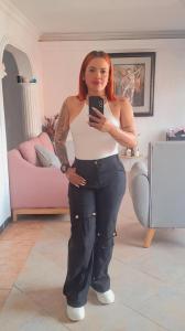 Chica busca chico en Granada: 
