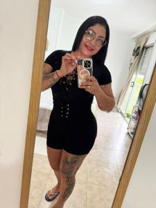 Chica busca chico en Barcelona: 
