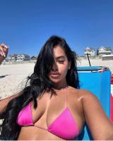 613763289: Chica busca chico en La Coruña