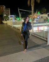 613825340: Chica busca chico en Málaga