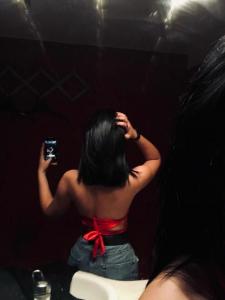 Chica busca chico en Cádiz: 