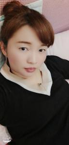 688141884: Chica busca chico en Barcelona