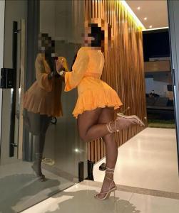 Chica busca chico en La Coruña: 
