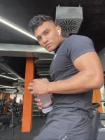 656415619: Chico busca chica en Madrid