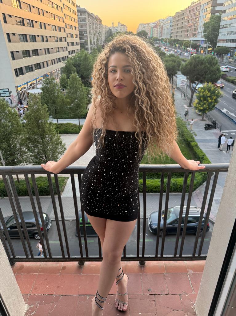 624266506: Chica busca chico en Madrid