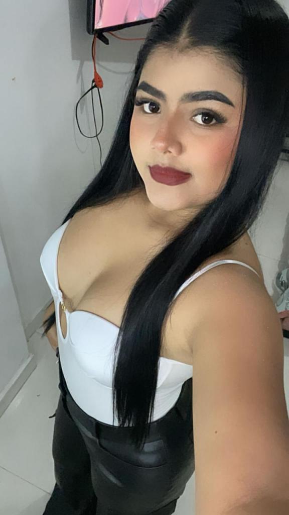 612487212: Chica busca chico en Tarragona