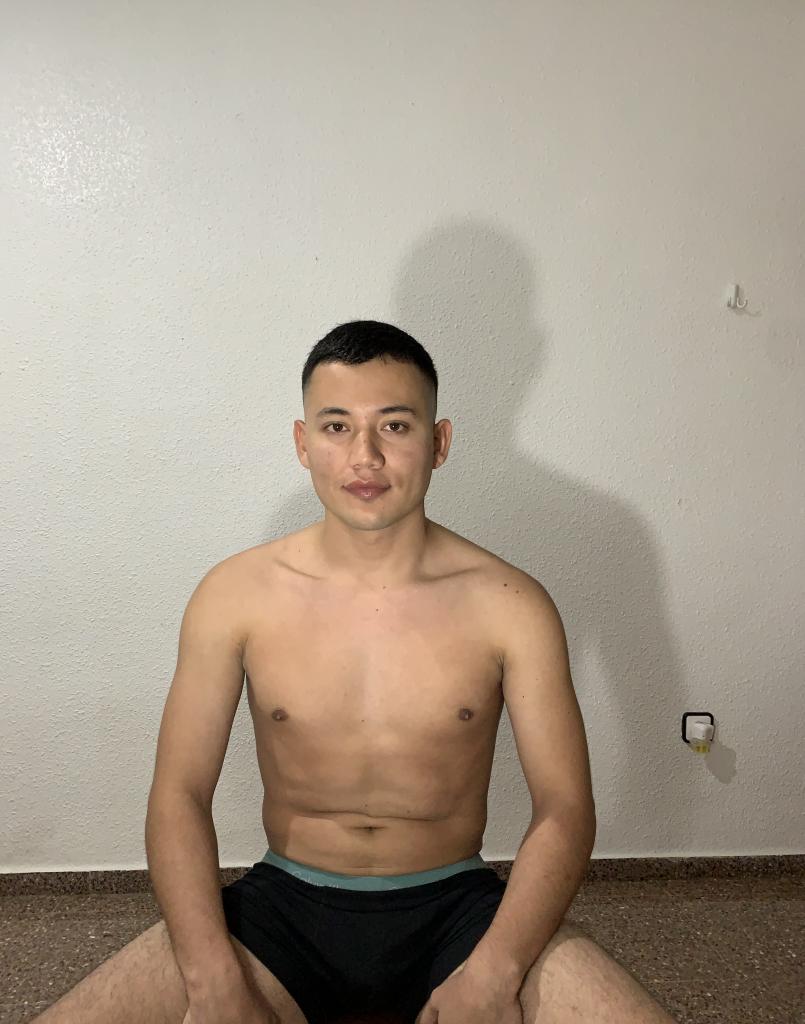 658066093: Chico busca chica en Alicante