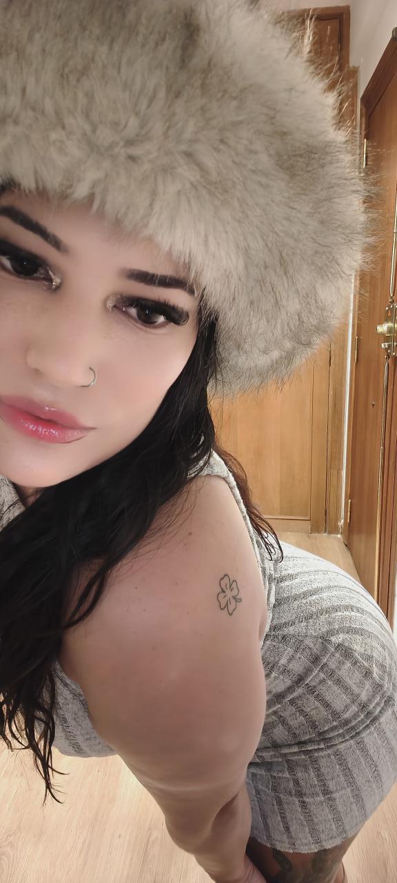 614578753: Chica busca chico en Madrid