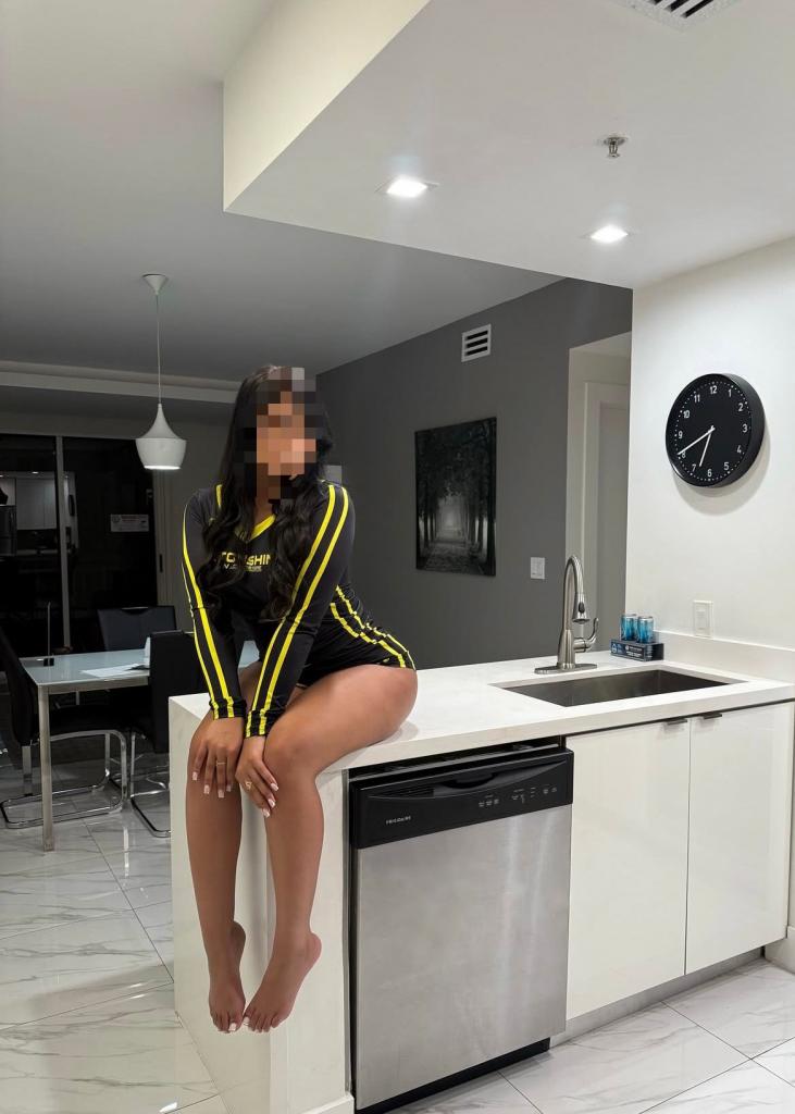 Chica busca chico en Jaén: 
