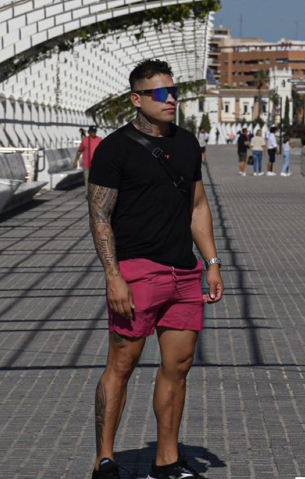 602657998: Chico busca chica en Barcelona