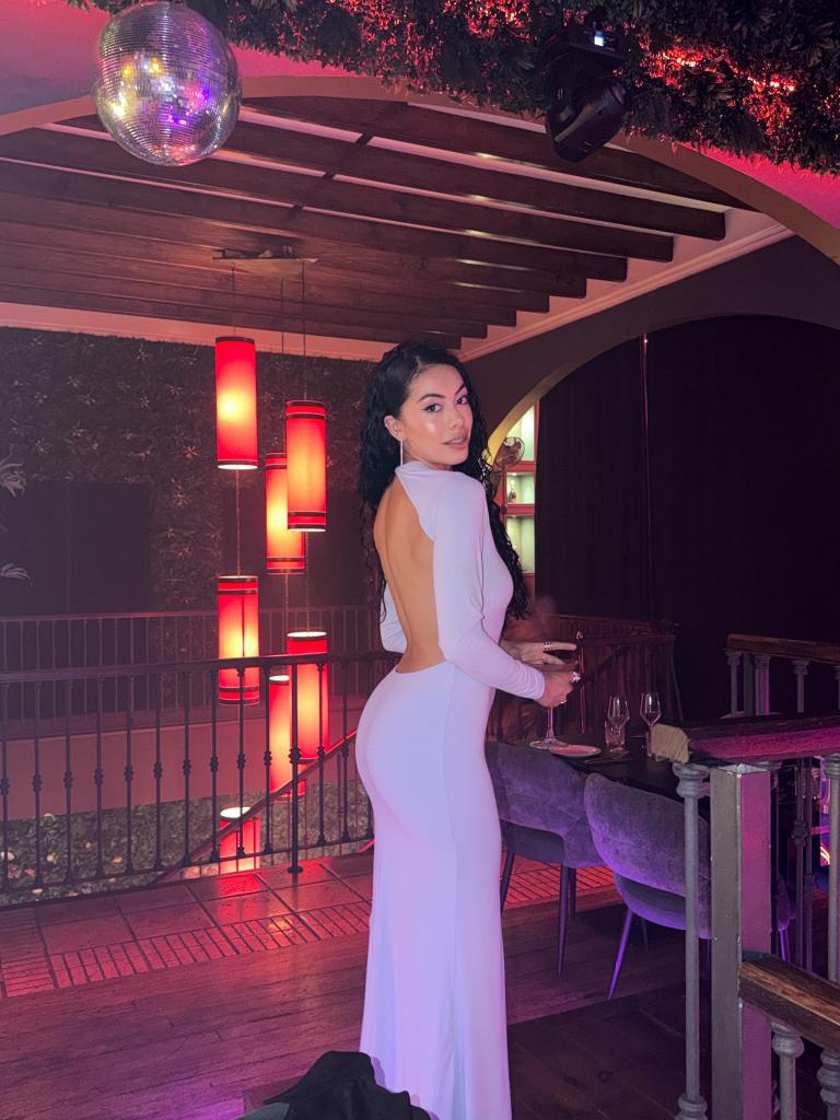 Chica busca chico en Mallorca: 