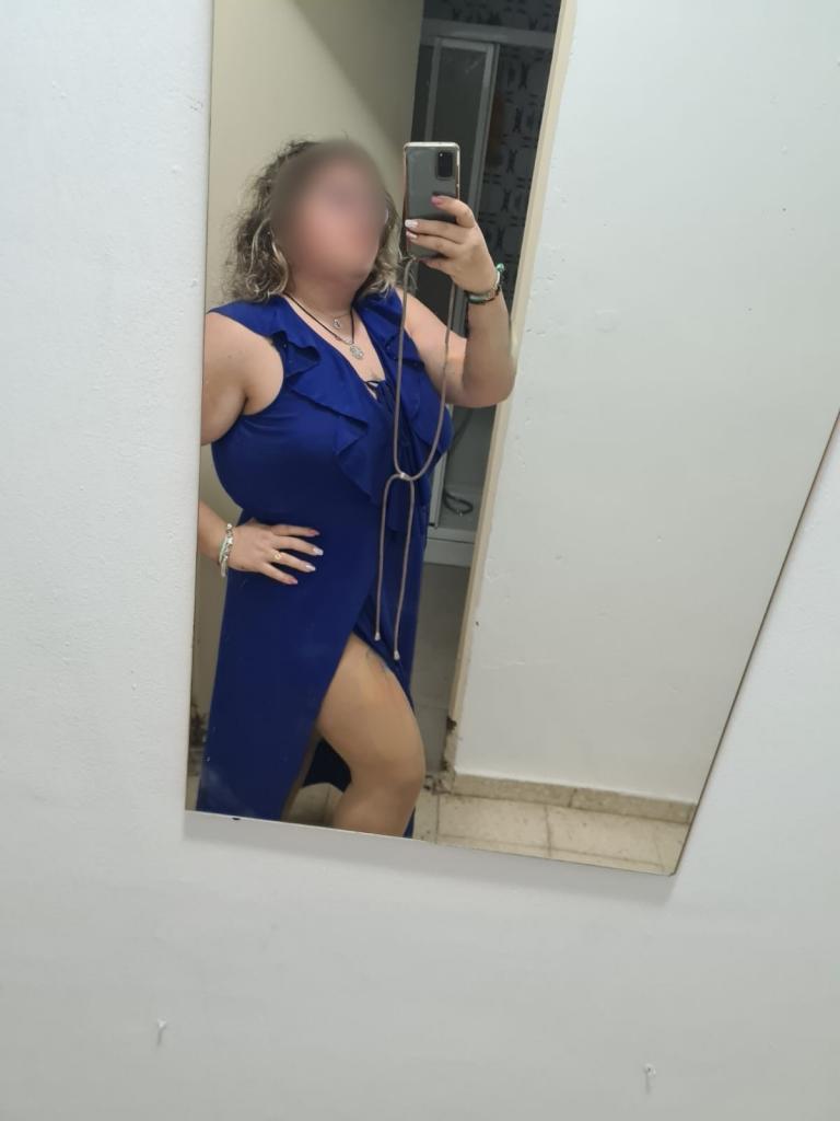 Chica busca chico en Granada: 