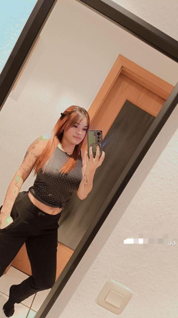 Chica busca chico en Sevilla: Chica busca chico