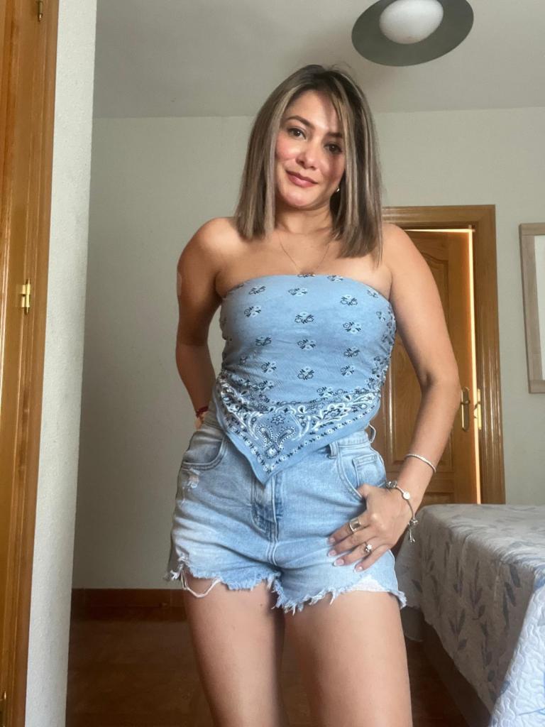 Chica busca chico en Granada: 