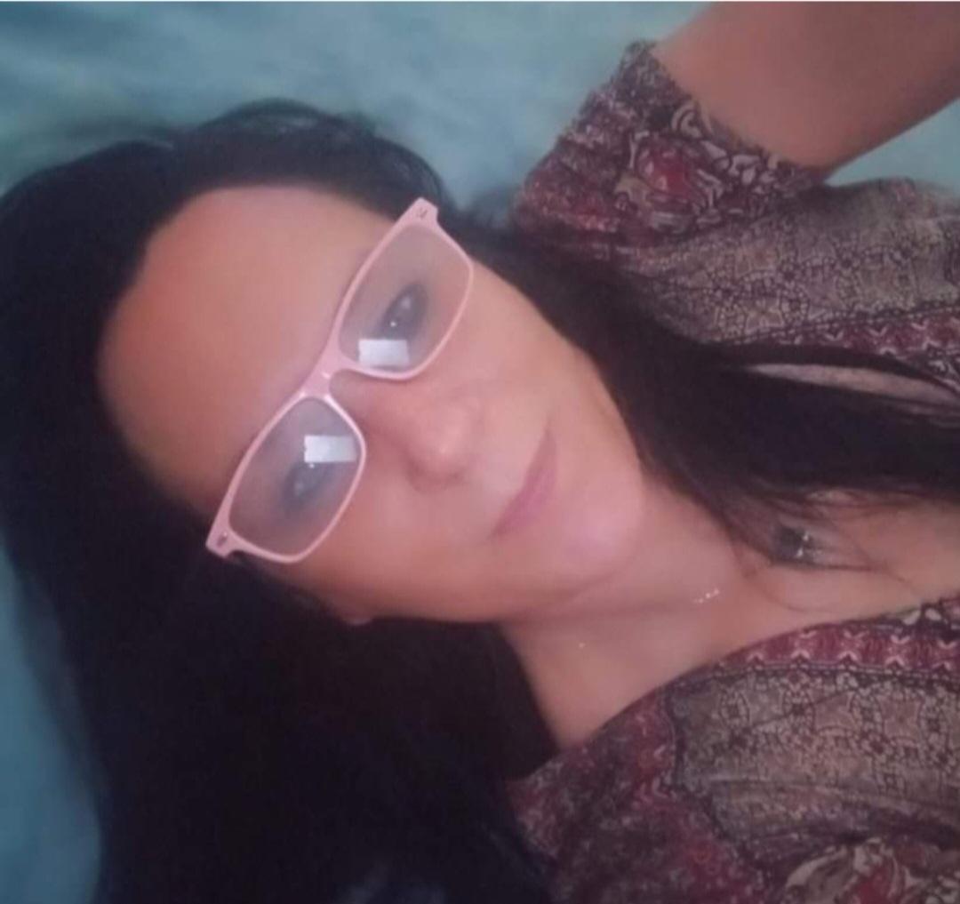 743089288: Chica busca chico en Navarra