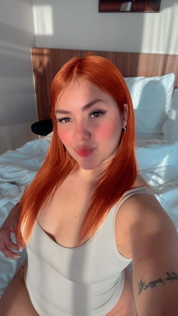 Chica busca chico en Alicante: Chica busca chico