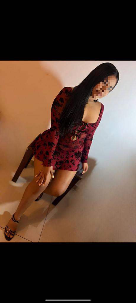664258678: Chica busca chico en Madrid