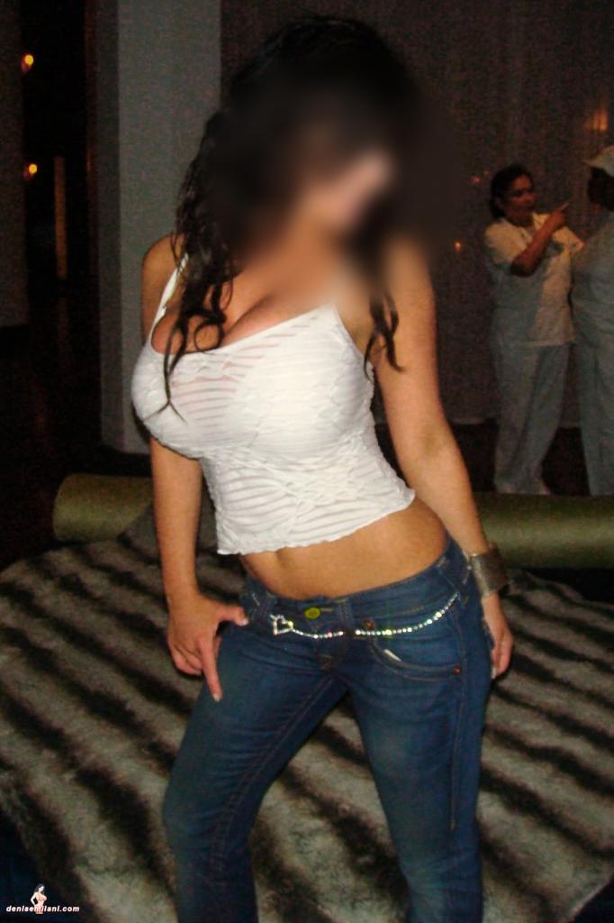 Chica busca chico en La Coruña: 
