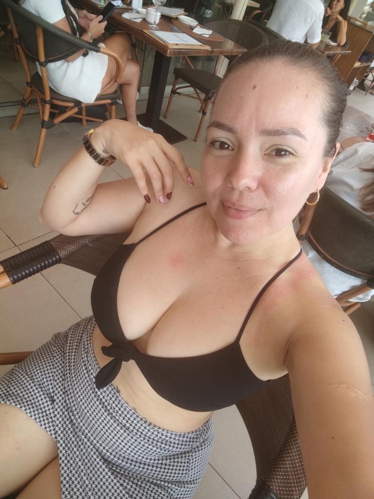Chica busca chico en Zaragoza: 