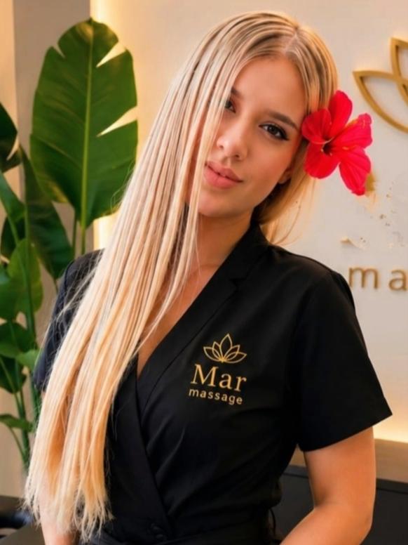 Chica busca chico en Málaga: Chica busca chico