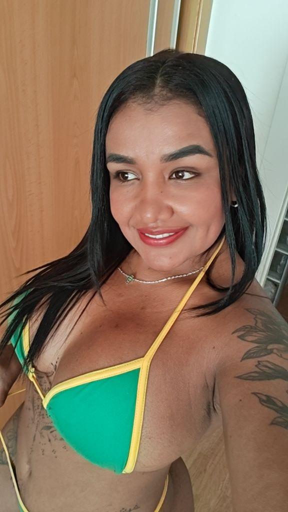 743091681: Chica busca chico en Alicante