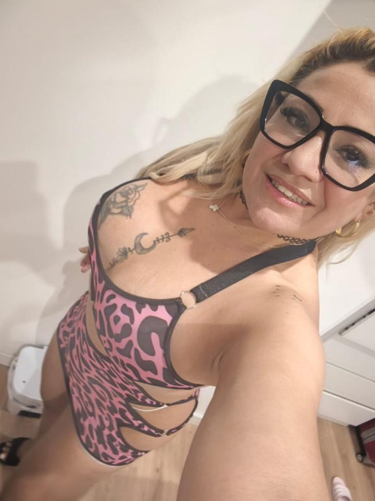 Chica busca chico en Barcelona: 