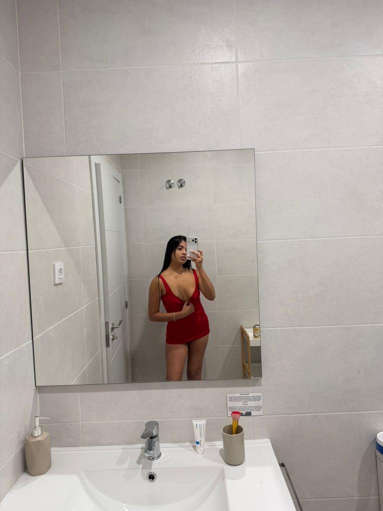 Chica busca chico en Murcia: 