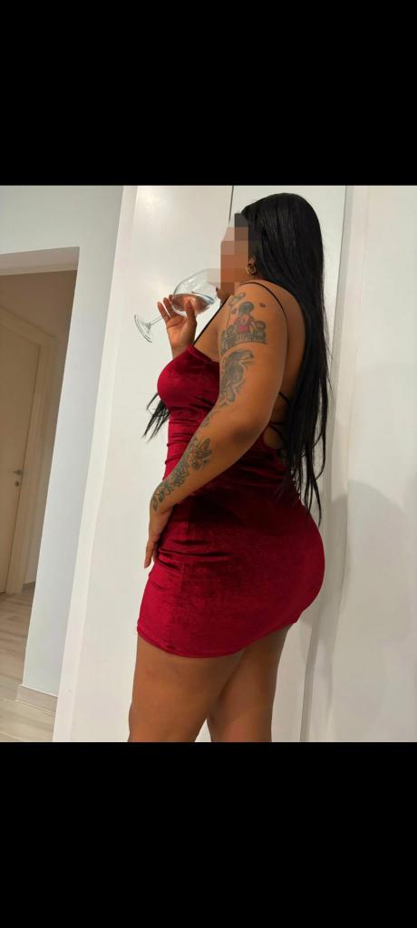Chica busca chico en Barcelona: 