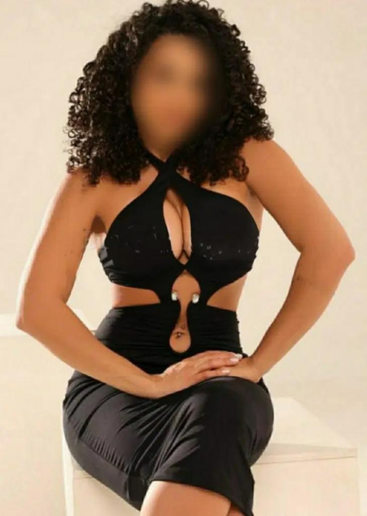 Chica busca chico en Sevilla: 