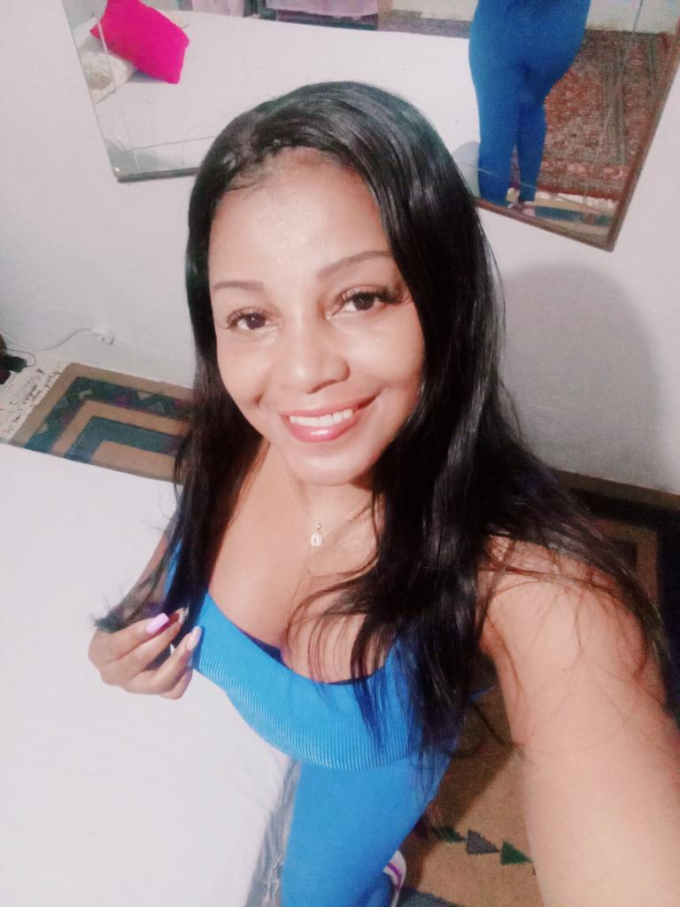 Chica busca chico en La Rioja: 