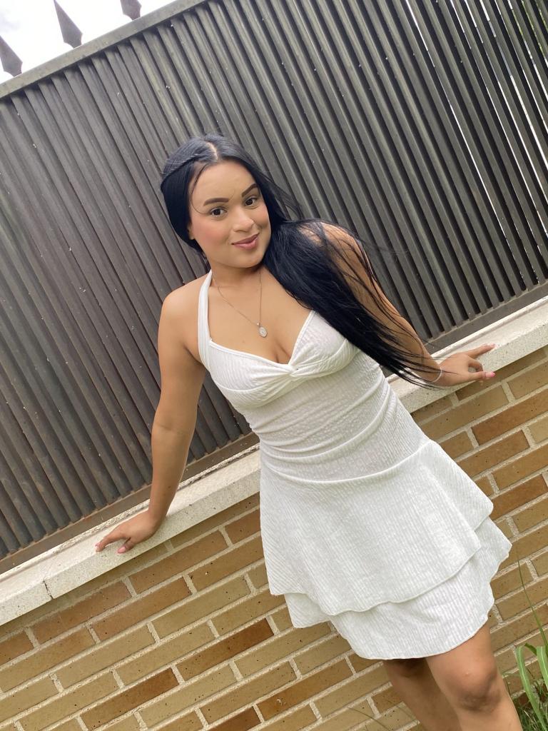 617094364: Chica busca chico en Almería